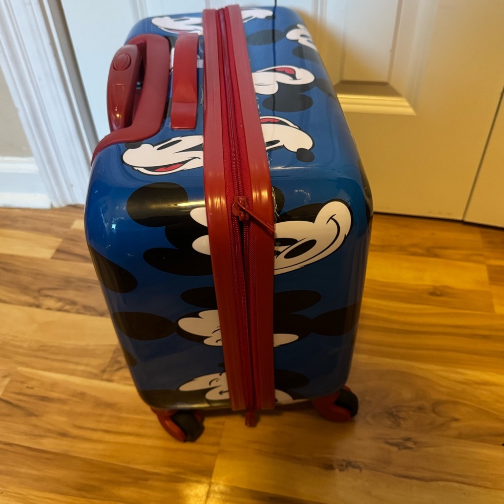 Mickey Mouse Kids Rolling Suitcase Carry On Travel Luggage Hard Shell Disney - Picture 4 of 11